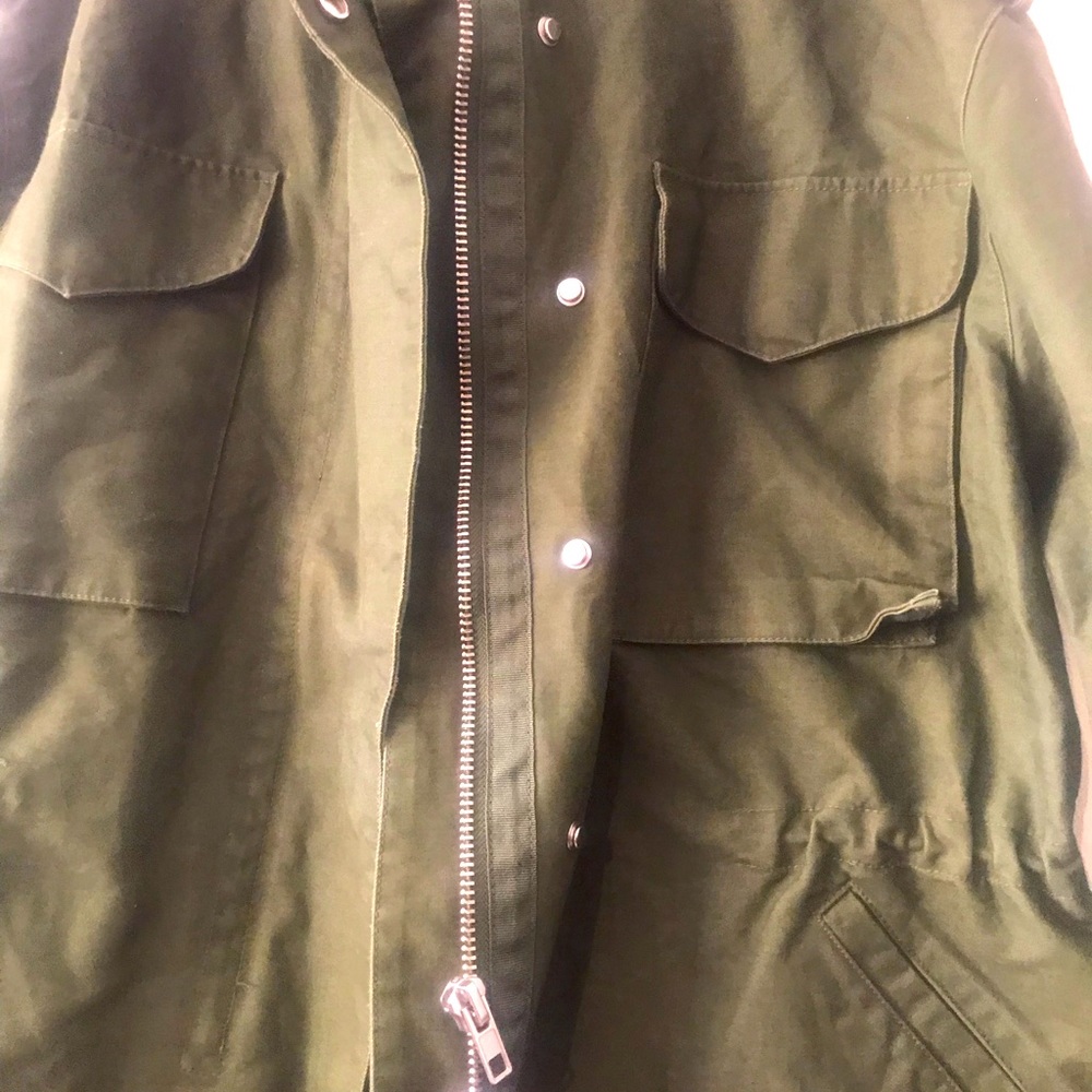 H&M army style jacket new never wear no tag